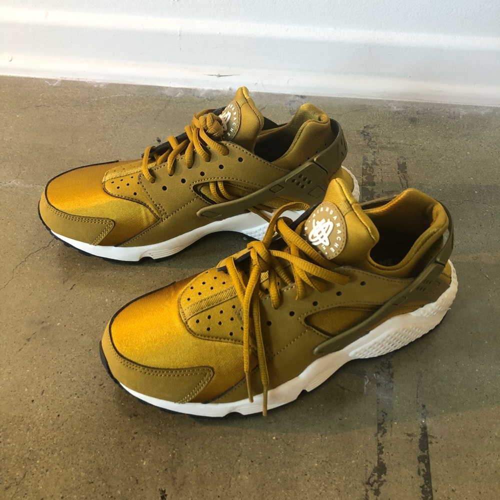 Nike Air Huarache Bronzie Sail Black